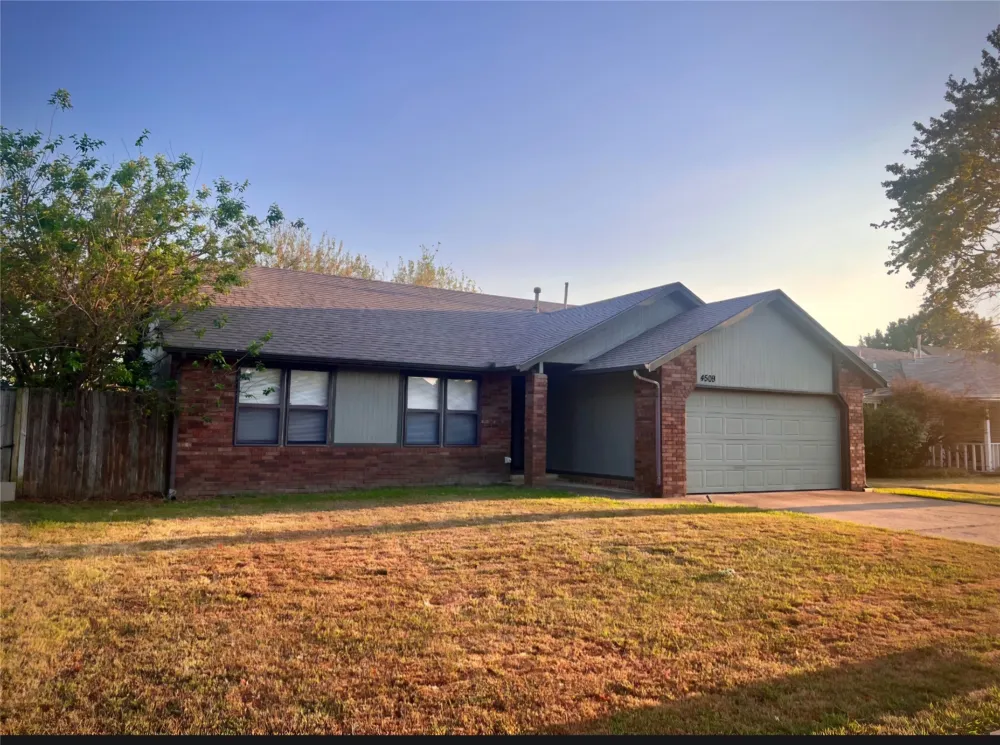 4509 W Oakland Street Broken Arrow, OK 74012