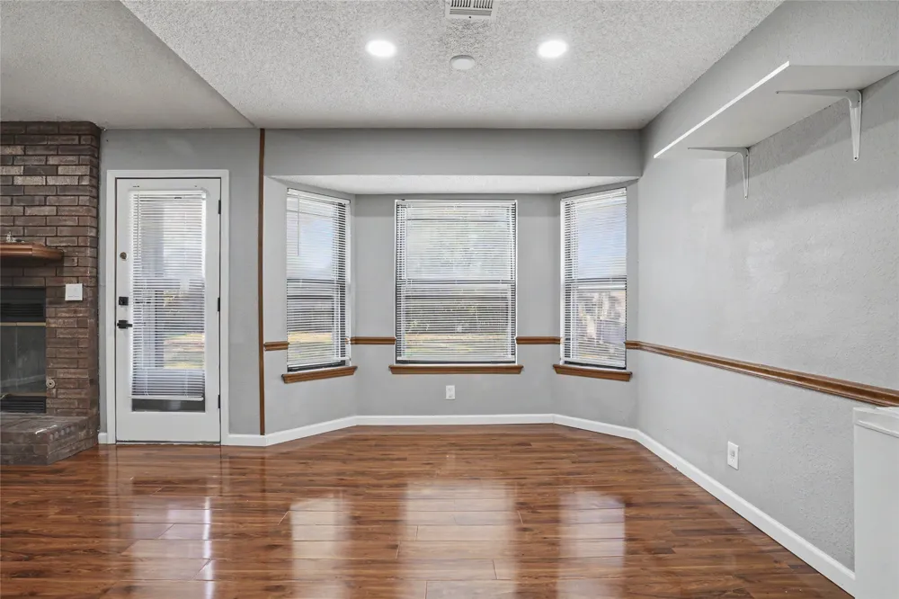 4509 W Oakland Street Broken Arrow, OK 74012
