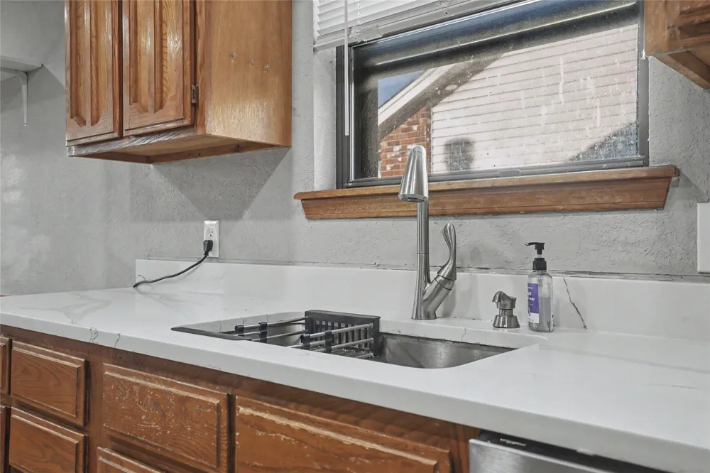 4509 W Oakland Street Broken Arrow, OK 74012