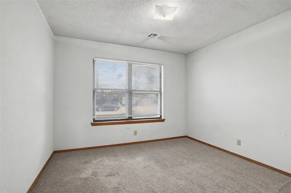 4509 W Oakland Street Broken Arrow, OK 74012