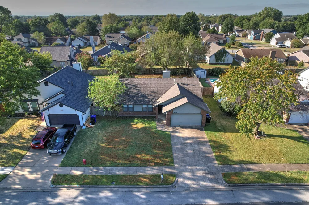 4509 W Oakland Street Broken Arrow, OK 74012