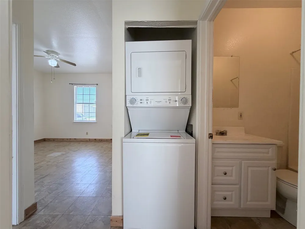 251 Zimmerman Avenue #D Bastrop, TX 78602