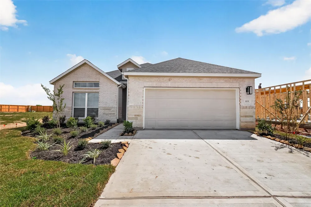 424 San Sebatian Place Brookshire, TX 77423