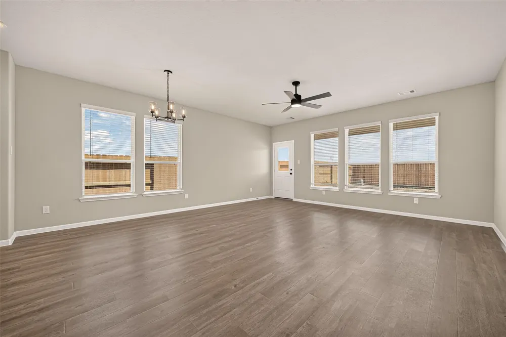 424 San Sebatian Place Brookshire, TX 77423