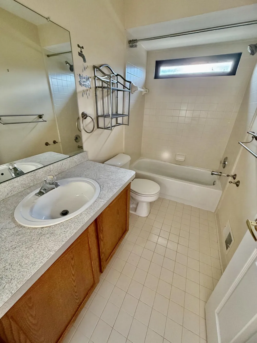 19713 Sexton Street Brownstown, MI 48173