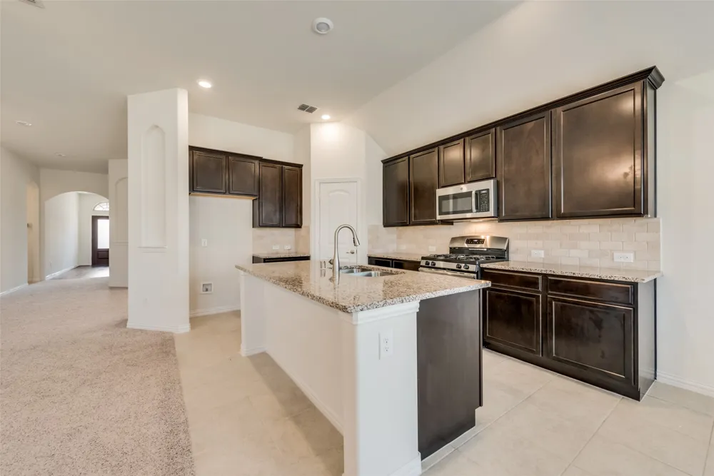828 Sky Top Drive Haslet, TX 76052