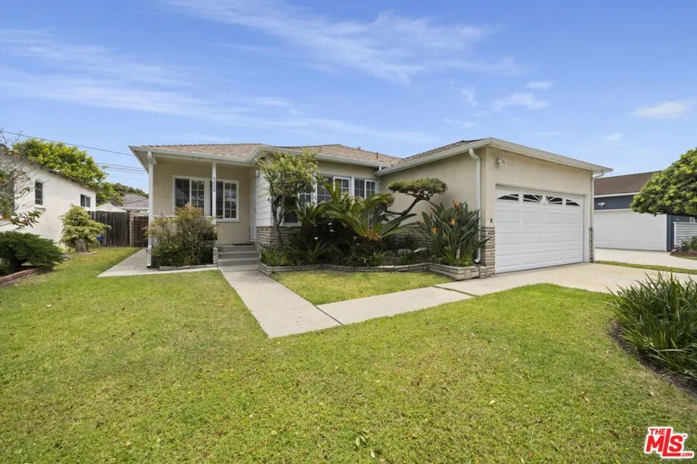 5206 Emporia Avenue Culver City, CA 90230