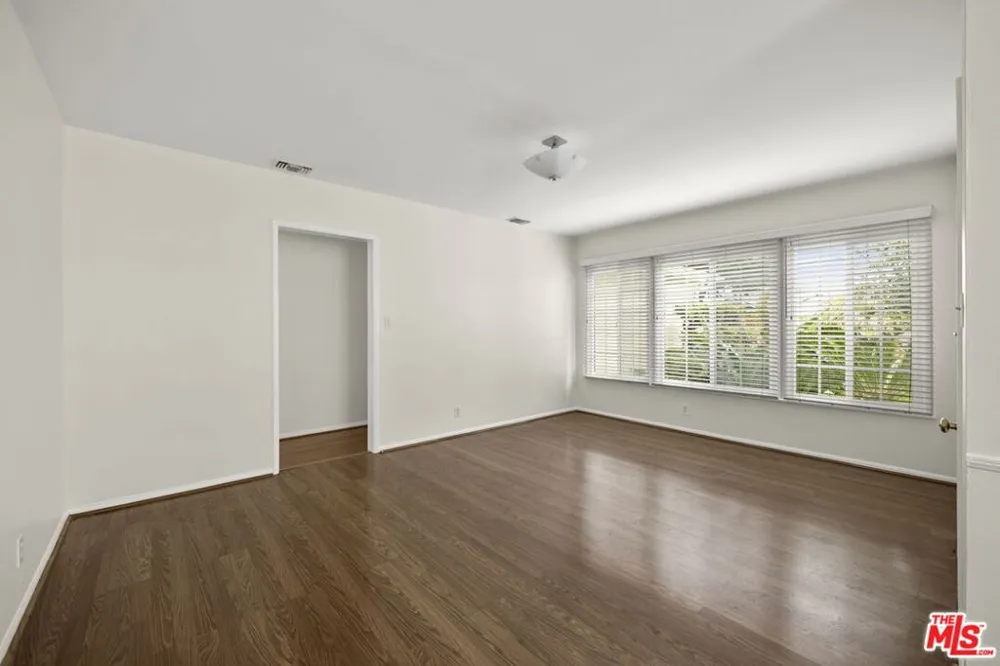 5206 Emporia Avenue Culver City, CA 90230