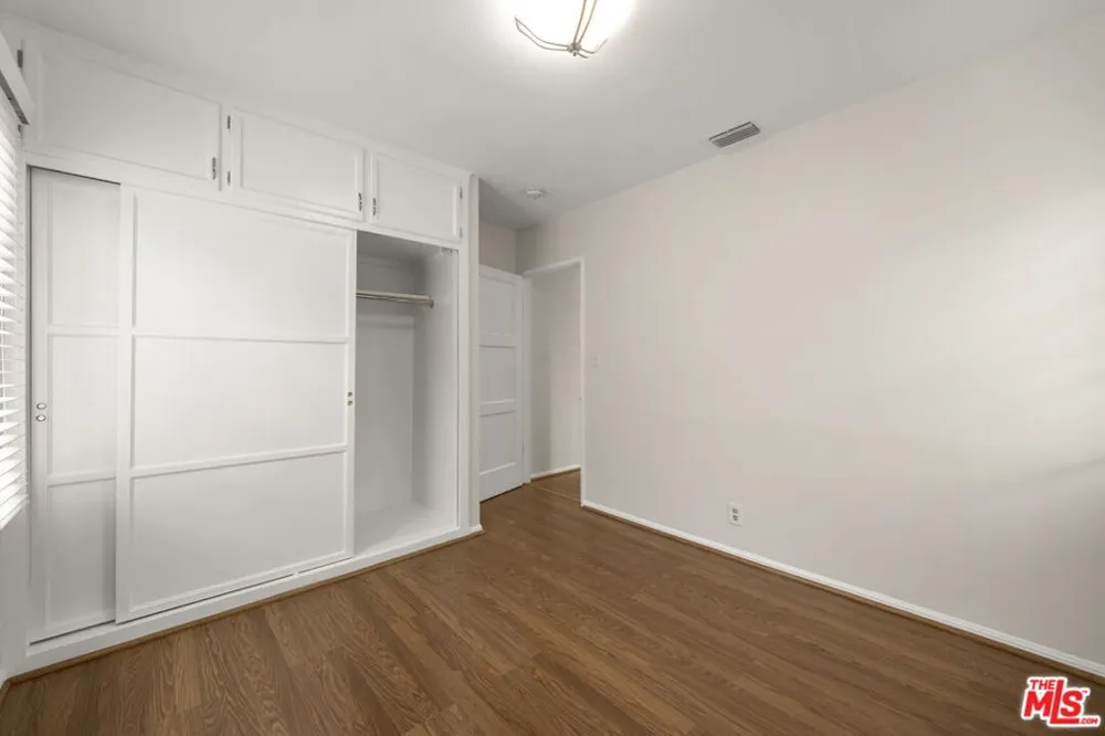 5206 Emporia Avenue Culver City, CA 90230
