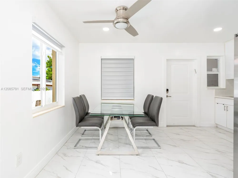 3375 SW 1st St Miami, FL 33135