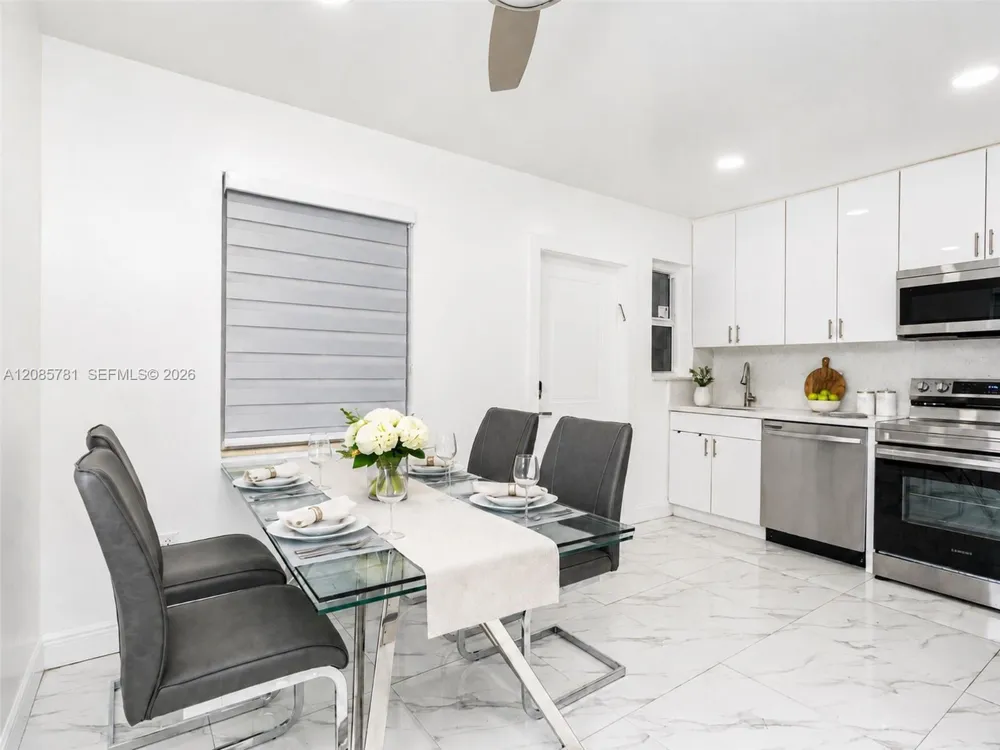 3375 SW 1st St Miami, FL 33135