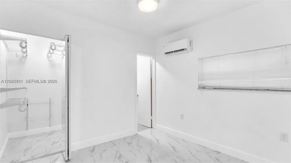 3375 SW 1st St Miami, FL 33135