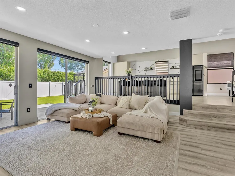7834 Oak Grove Circle Lake Worth, FL 33467