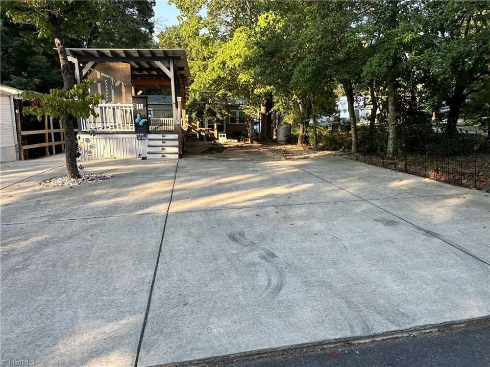 110 Pier Avenue New London, NC 28127