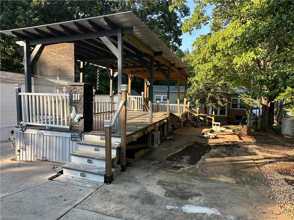 110 Pier Avenue New London, NC 28127