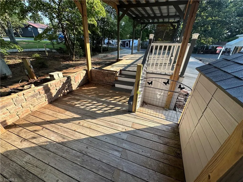 110 Pier Avenue New London, NC 28127