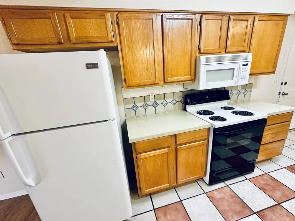 5207 Thunderbird Street #A Lago Vista, TX 78645