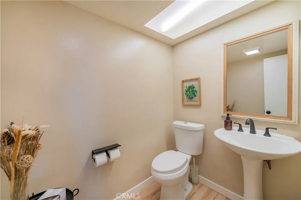 2951 Pembroke Court Fullerton, CA 92831