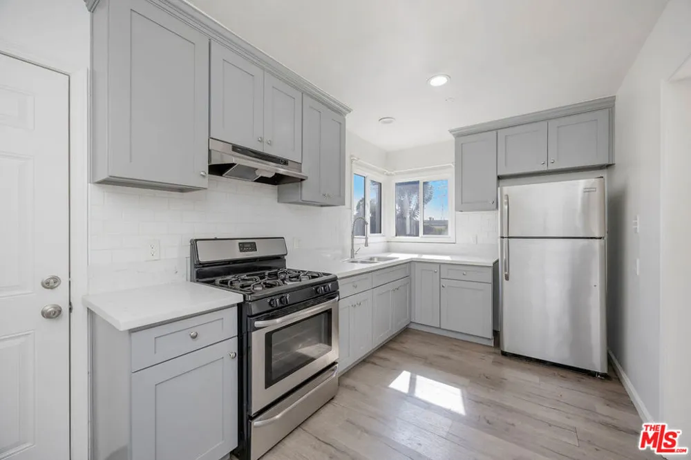 2103 Barclay Street Los Angeles, CA 90031