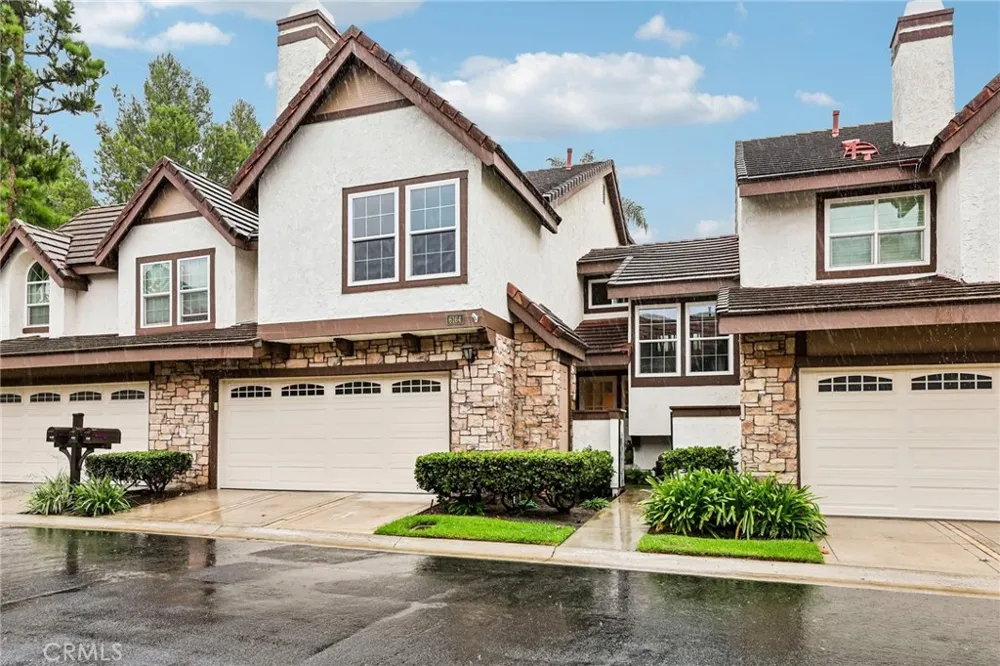 6164 E Morningview Drive Anaheim Hills, CA 92807