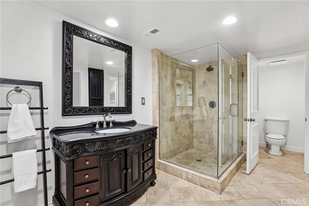 6164 E Morningview Drive Anaheim Hills, CA 92807