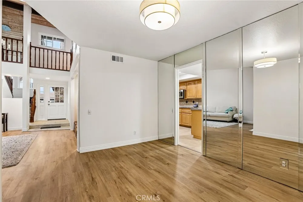6164 E Morningview Drive Anaheim Hills, CA 92807
