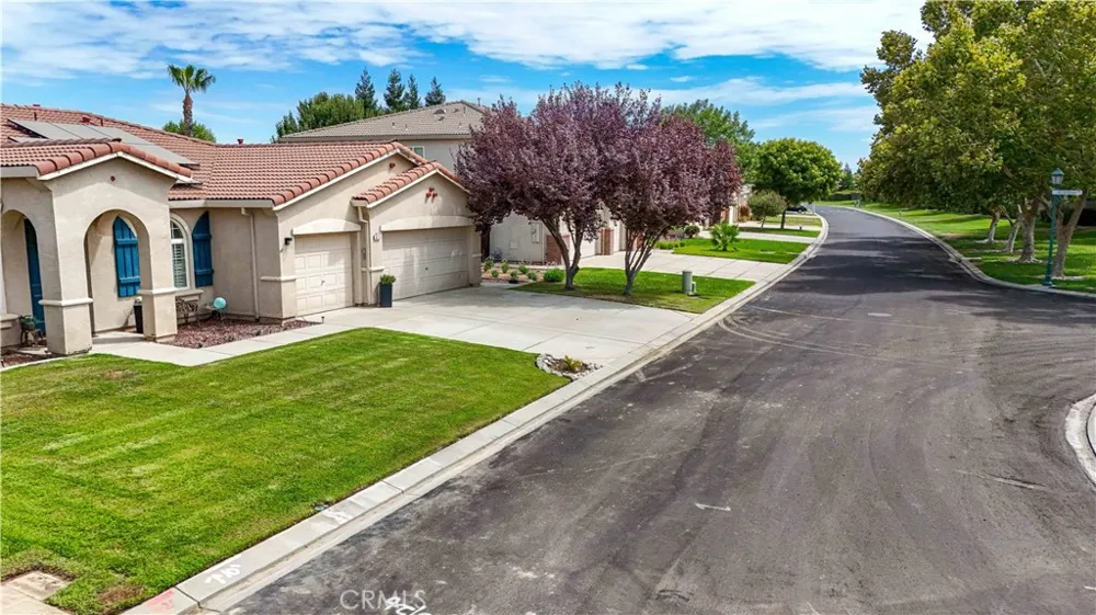 9020 Hunters Creek Way Chowchilla, CA 93610