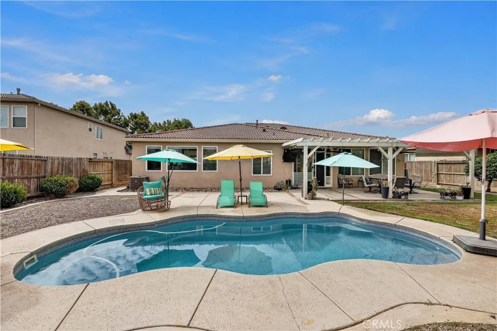 9020 Hunters Creek Way Chowchilla, CA 93610