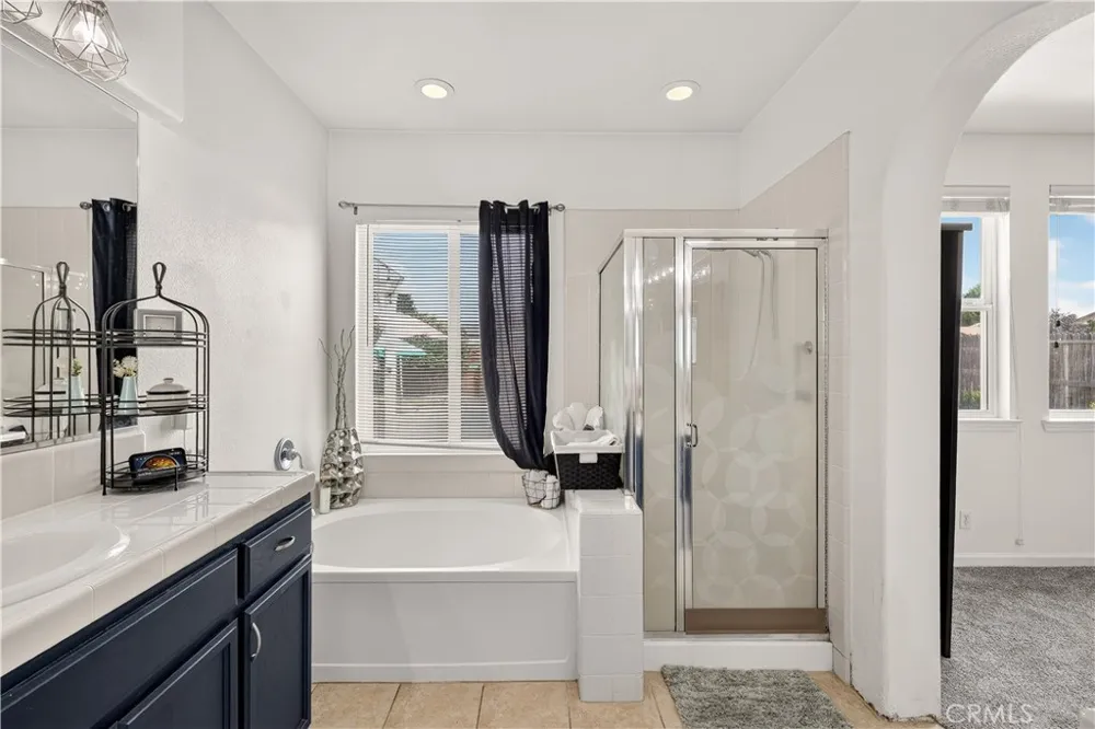 9020 Hunters Creek Way Chowchilla, CA 93610