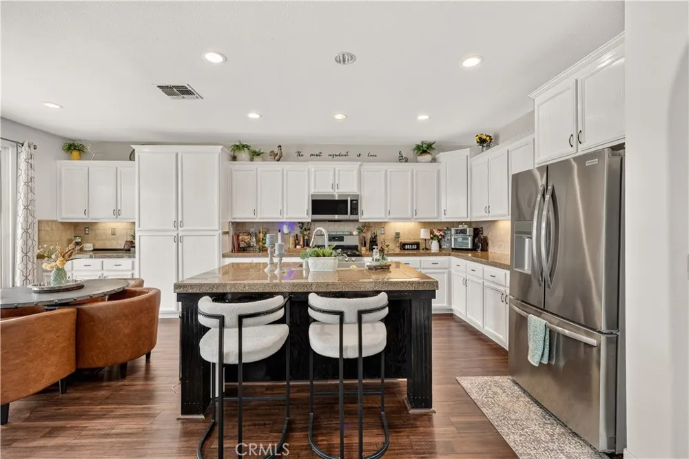 9020 Hunters Creek Way Chowchilla, CA 93610