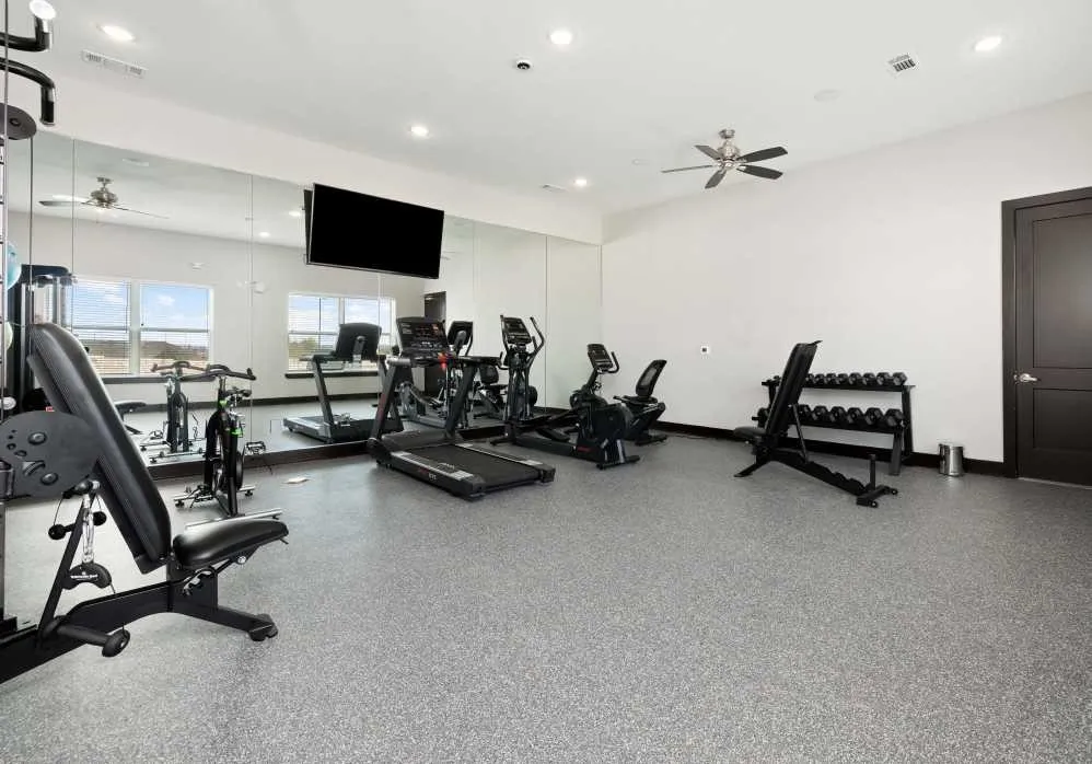 13411 FM812 ROAD #4103 Del Valle, TX 78617