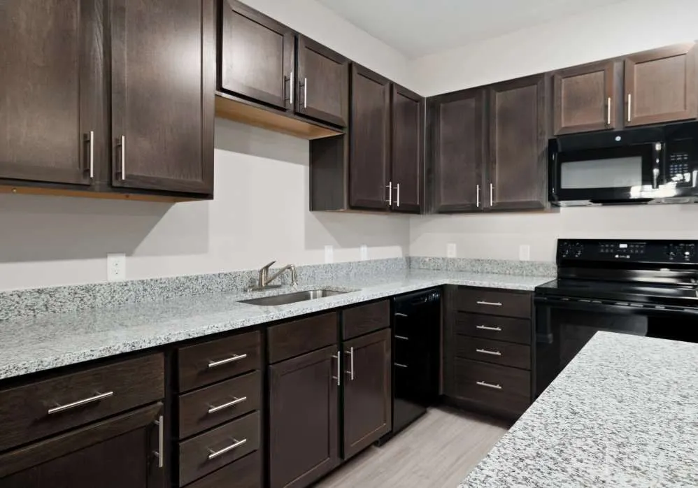 13411 FM812 ROAD #4103 Del Valle, TX 78617