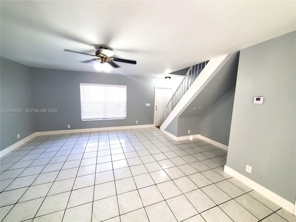 7926 Kimberly Blvd #202 North Lauderdale, FL 33068