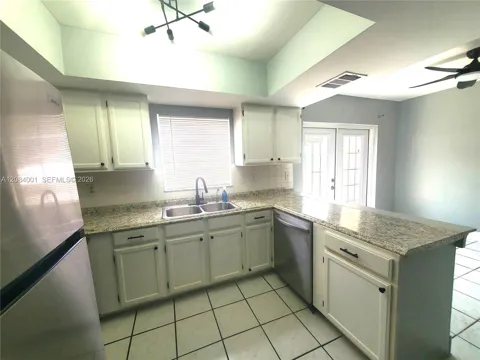 7926 Kimberly Blvd #202