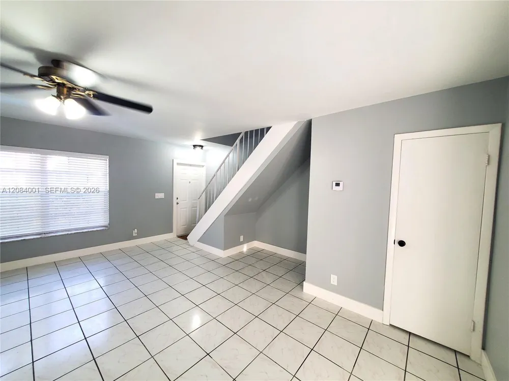 7926 Kimberly Blvd #202 North Lauderdale, FL 33068
