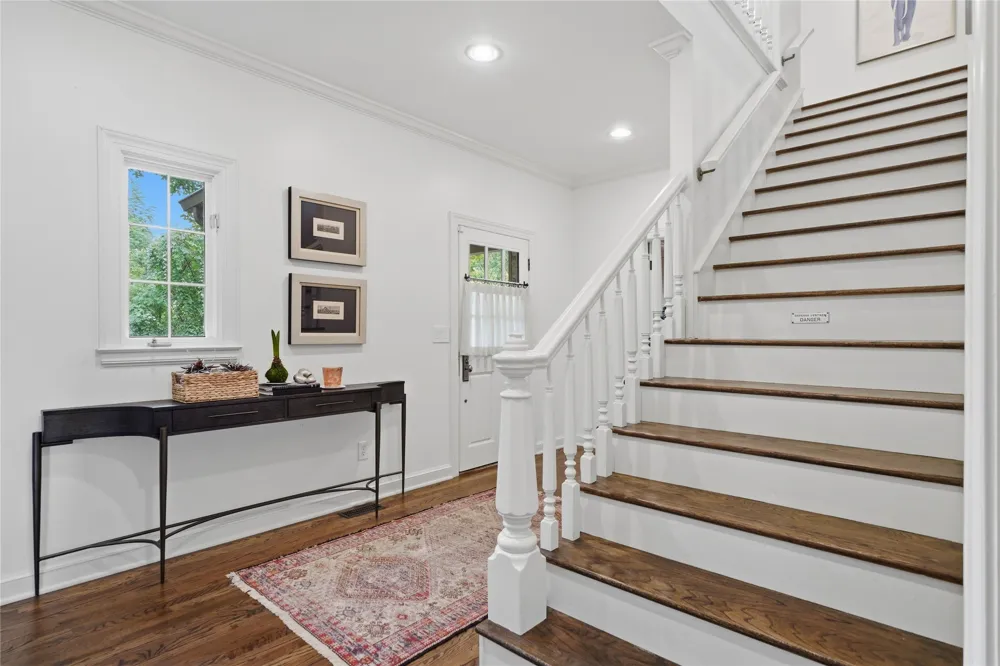 3027 S Rockford Road Tulsa, OK 74114