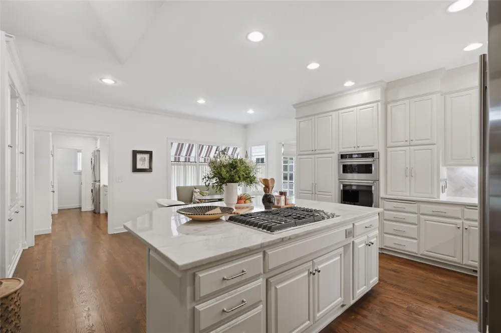 3027 S Rockford Road Tulsa, OK 74114