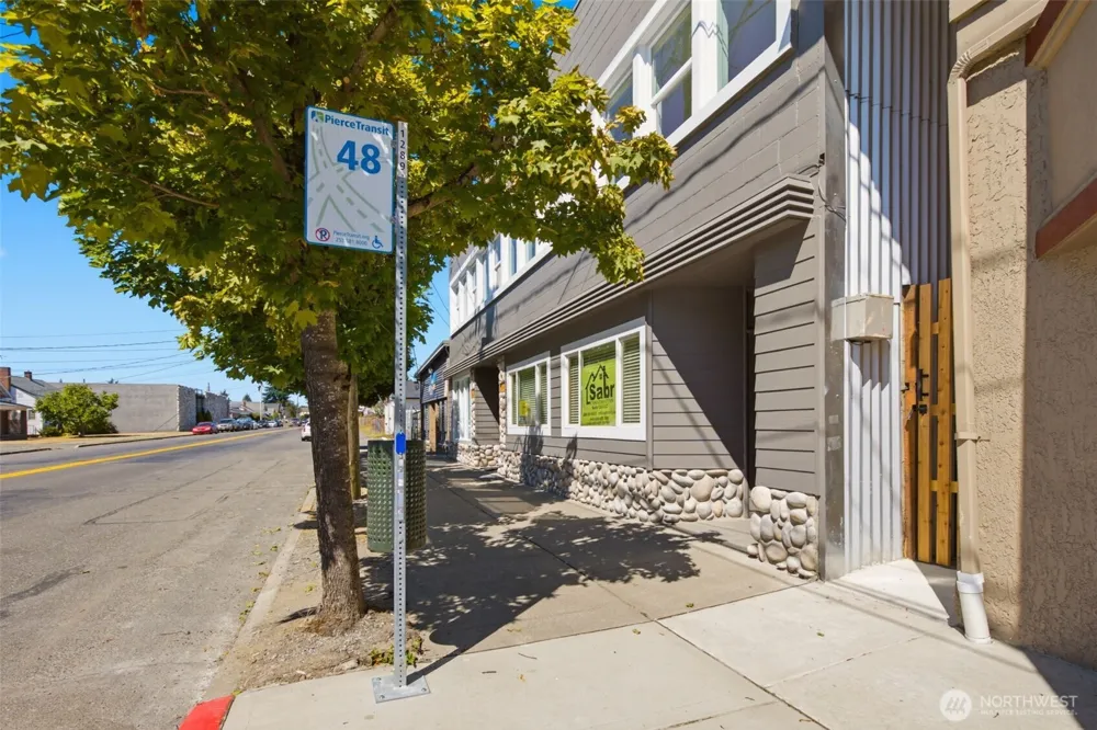 5435 S M STREET #202 Tacoma, WA 98408