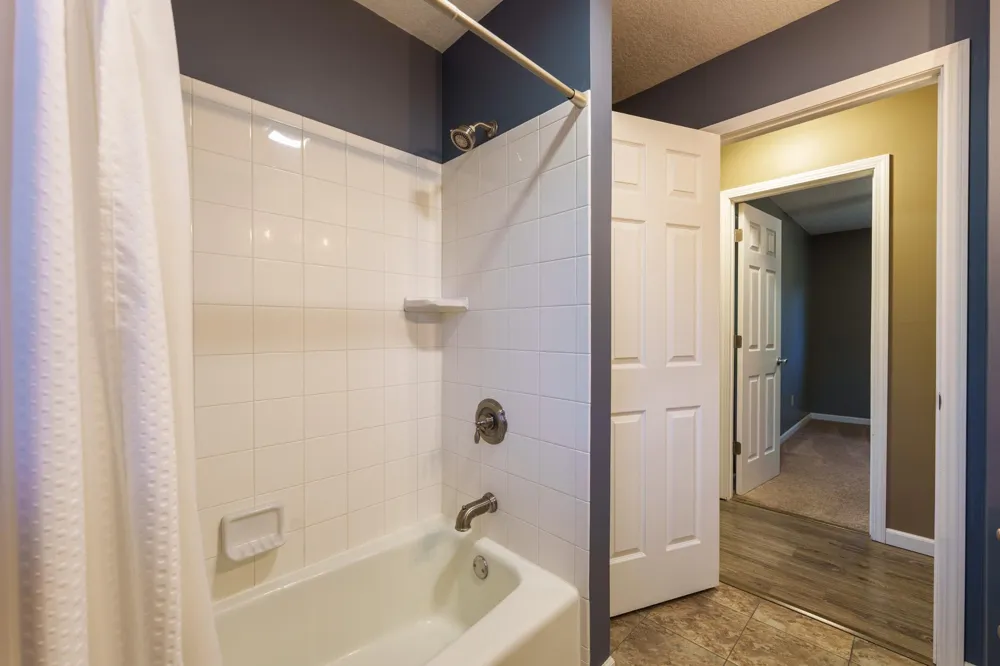 1233 View Court Hastings, MN 55033