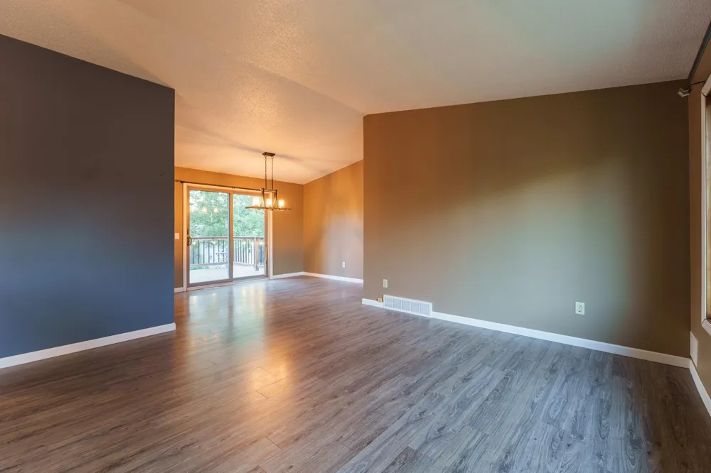 1233 View Court Hastings, MN 55033