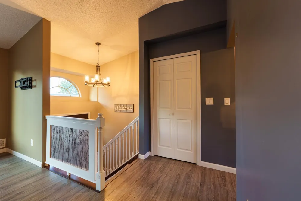 1233 View Court Hastings, MN 55033