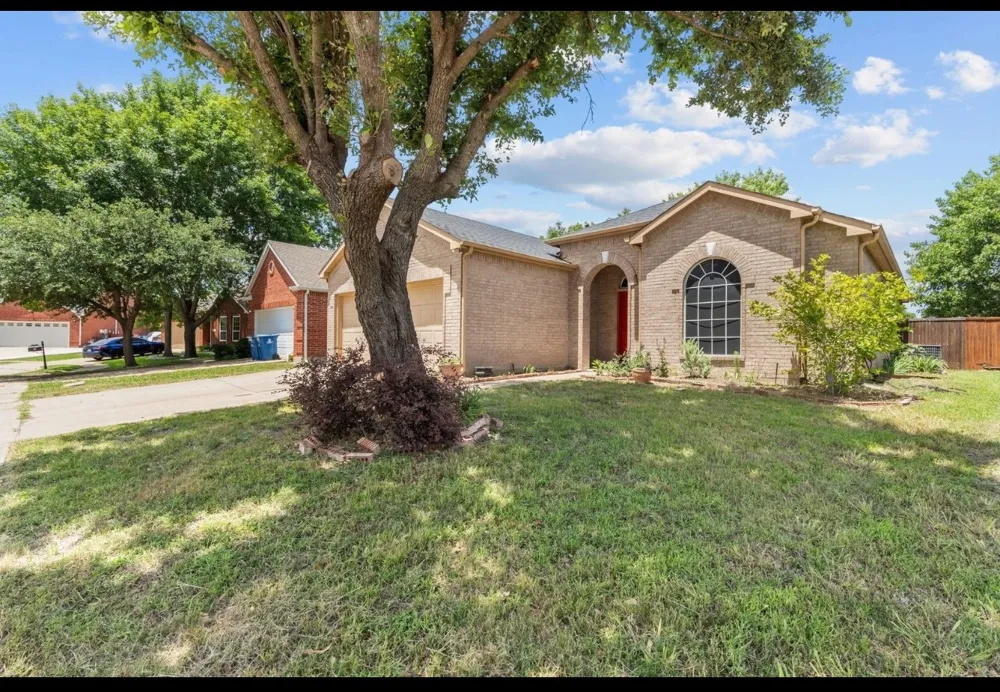 8414 Seafield Lane Rowlett, TX 75089