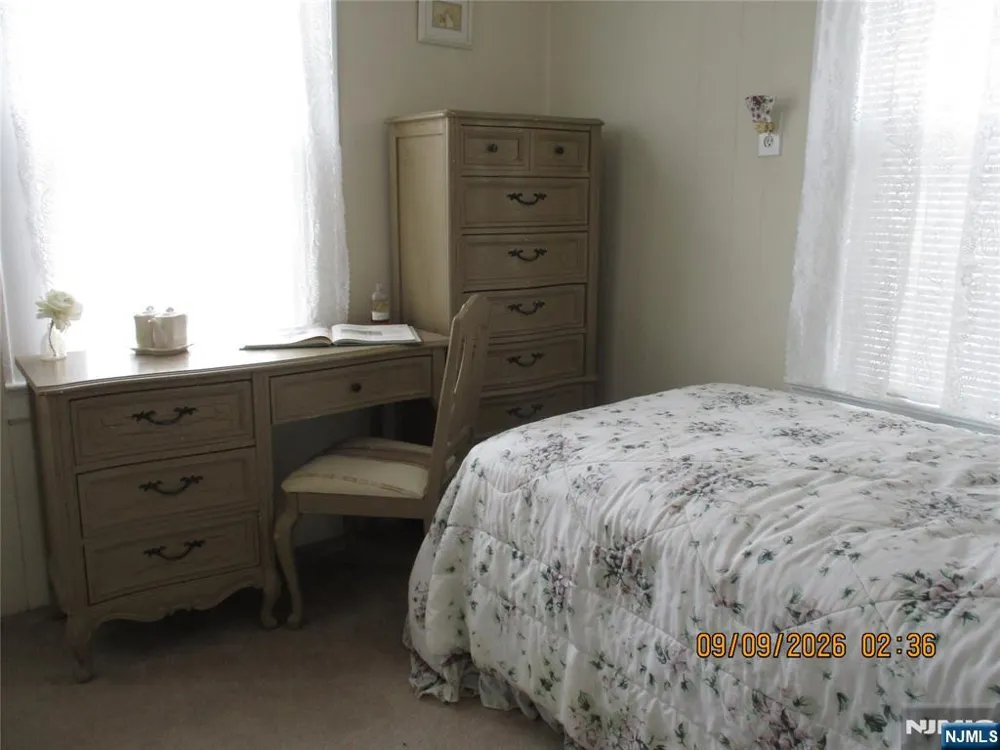 516 Willow Avenue Lyndhurst, NJ 07071