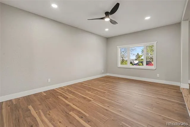 559 Elbert Way Denver, CO 80221