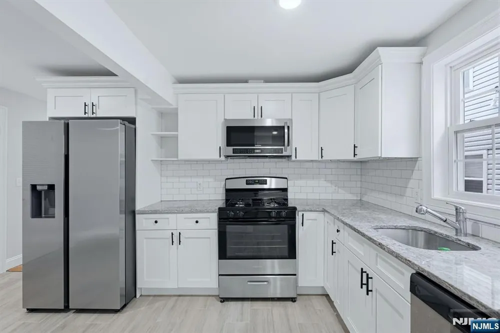 428 Valley Street Orange, NJ 07050
