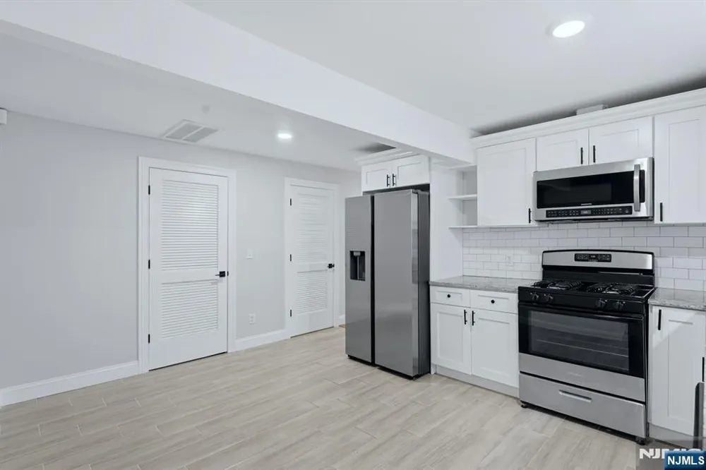 428 Valley Street Orange, NJ 07050