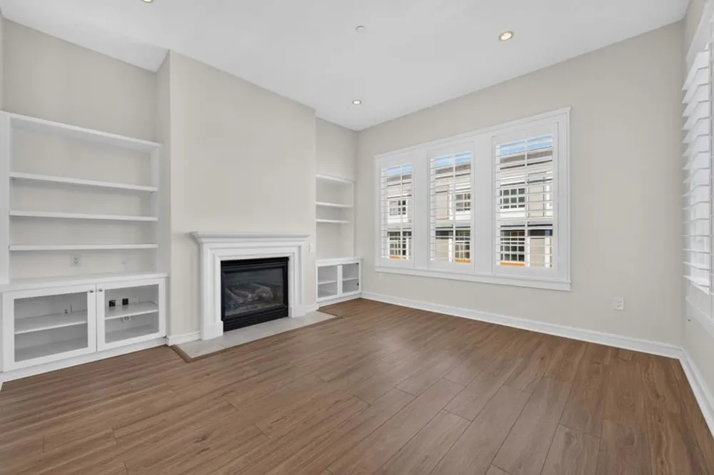 356 Santana Row #305 San Jose, CA 95128