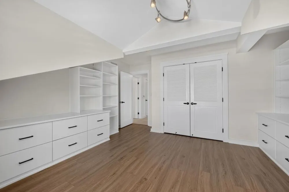 356 Santana Row #305 San Jose, CA 95128