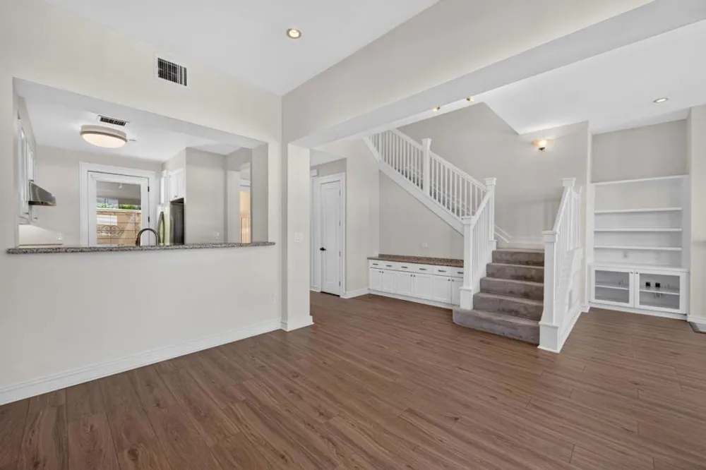 356 Santana Row #305 San Jose, CA 95128