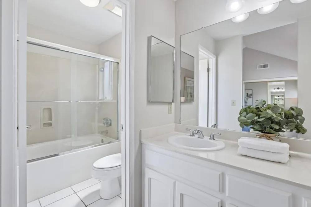 1562 Clampett Way San Jose, CA 95131
